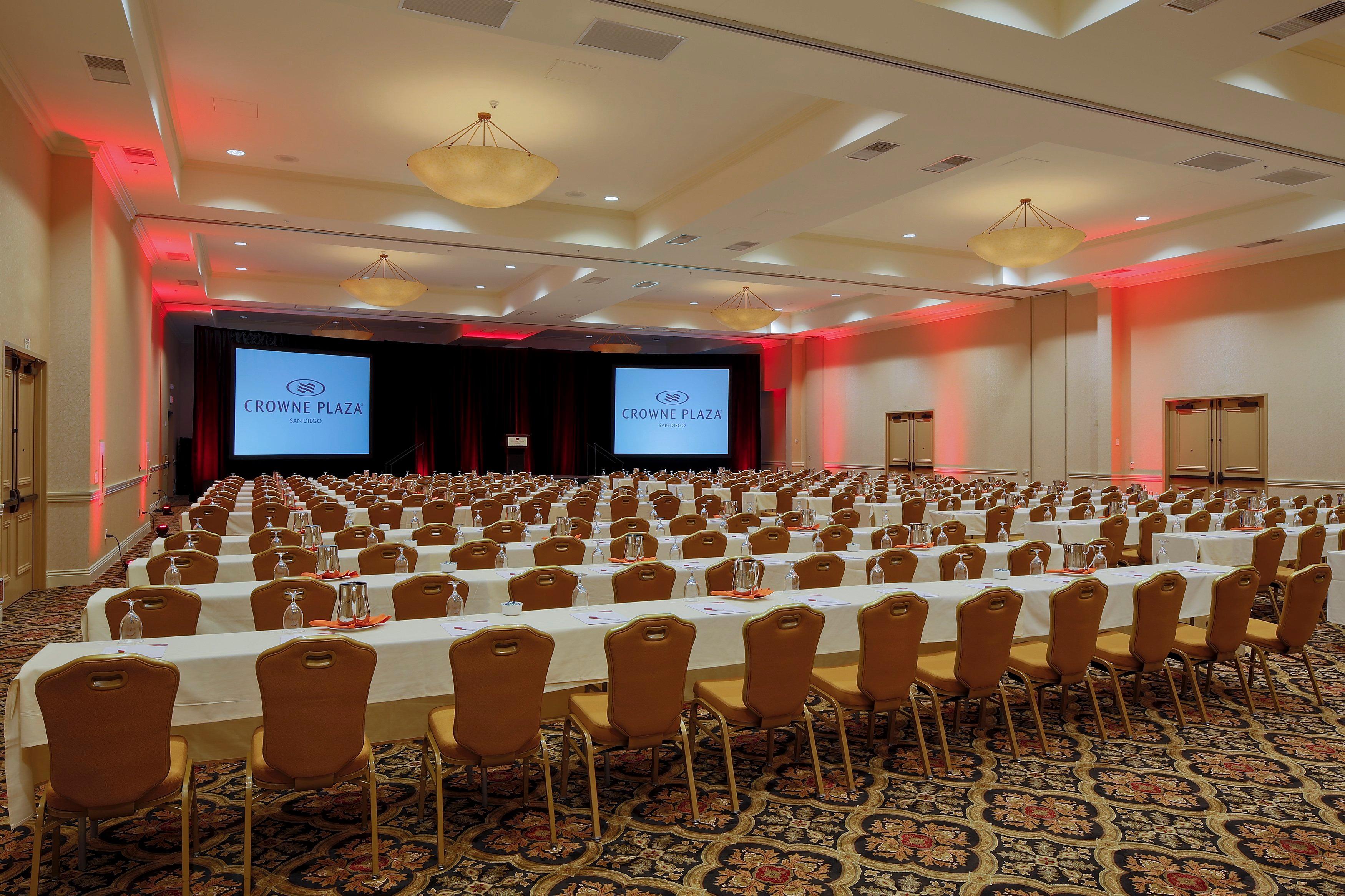 Crowne Plaza Mission Valley By Ihg