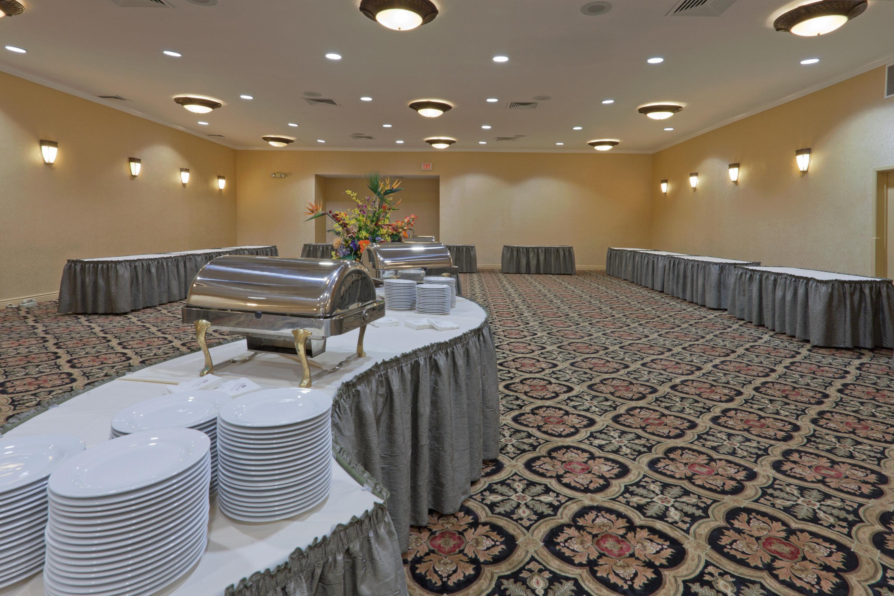 Crowne Plaza Mission Valley By Ihg