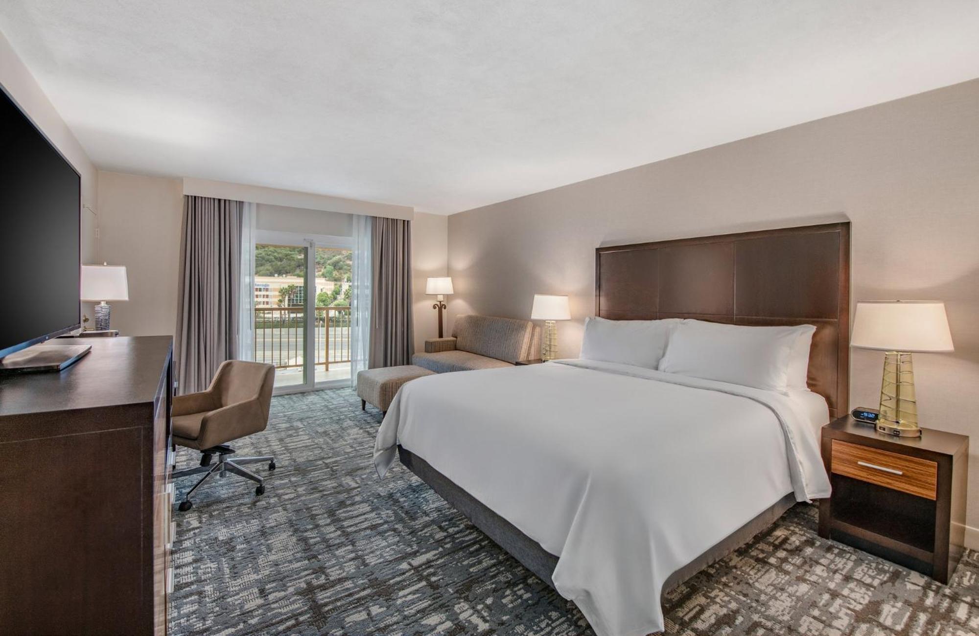Crowne Plaza Mission Valley By Ihg Resort