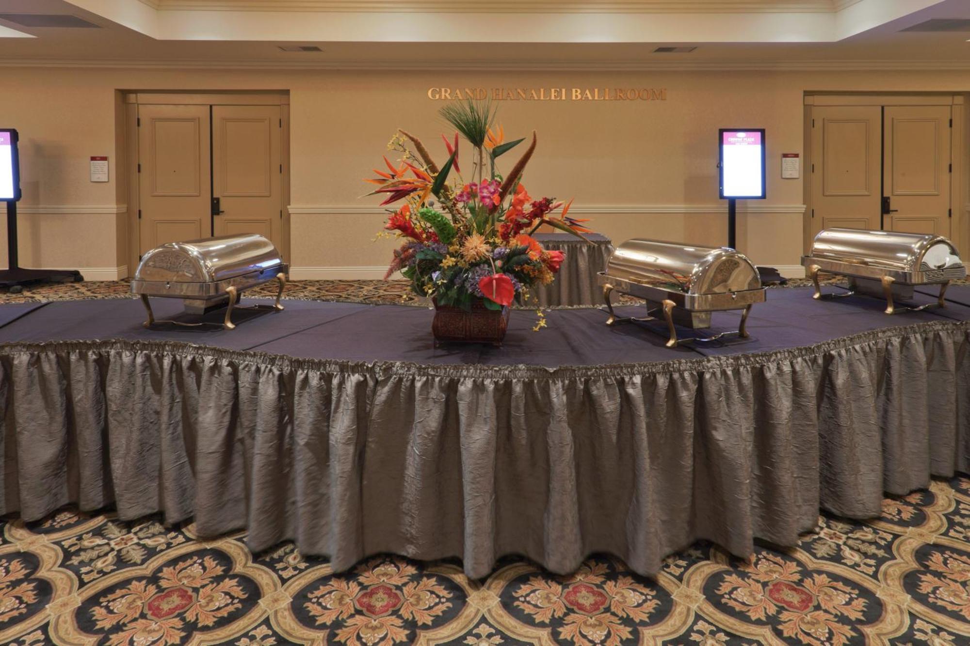 Resort Crowne Plaza Mission Valley By Ihg