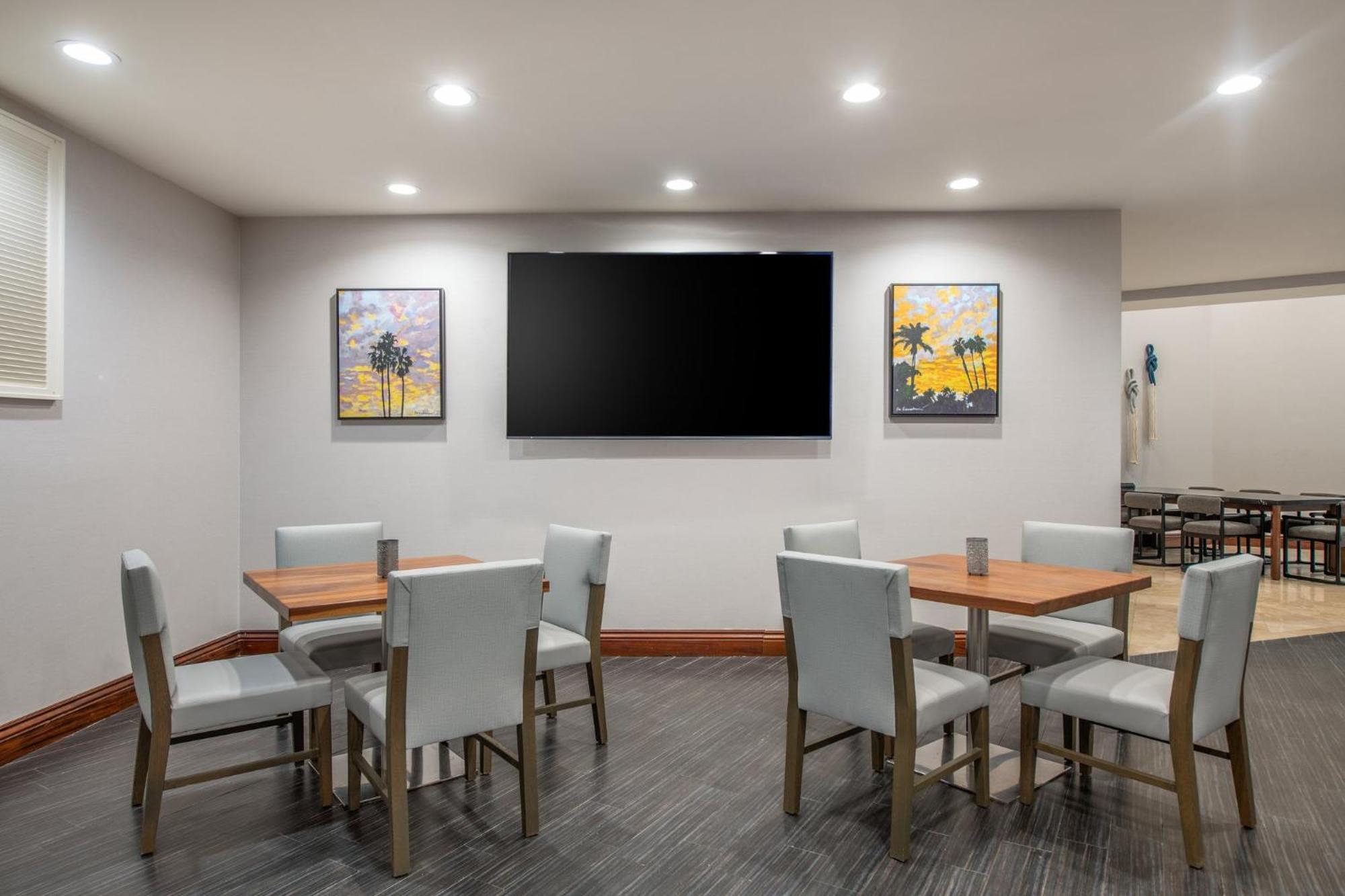 Crowne Plaza Mission Valley By Ihg Resort