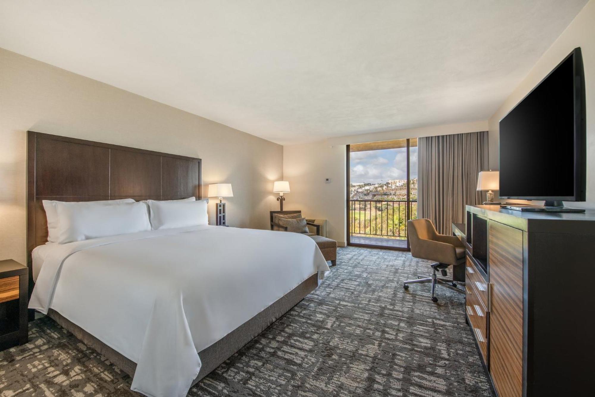 Resort Crowne Plaza Mission Valley By Ihg